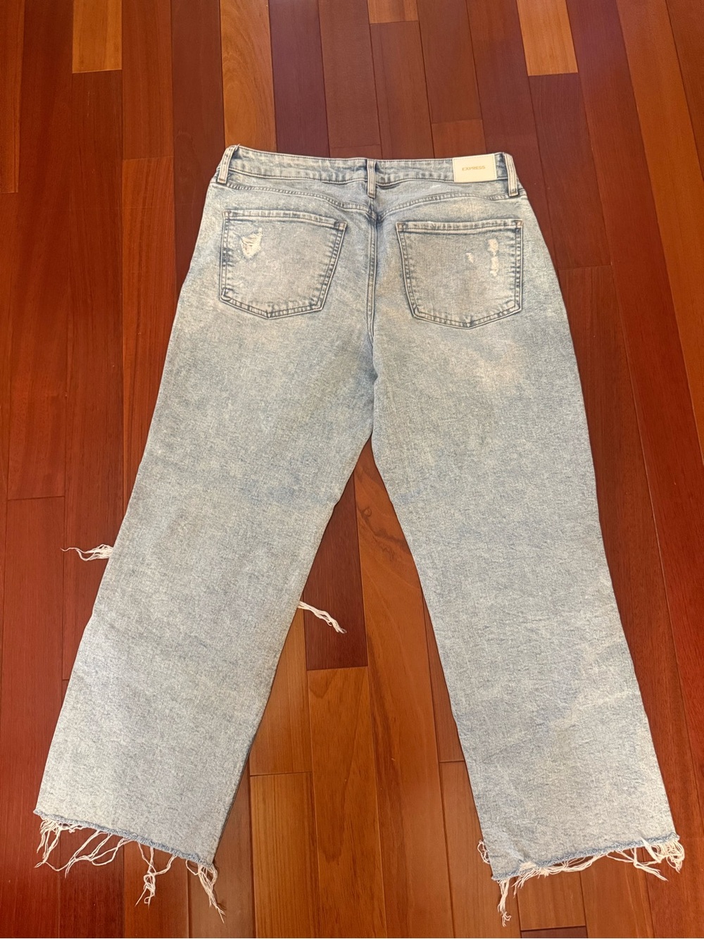 Express Jeans - Picture 2 of 5